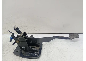 Pedala ambreiaj Peugeot 4007 1 (2007 - 2012) 2.2 hdi