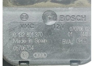 Motoras clapeta mixaj aer 0132801370 Volkswagen Passat B6 (2005 - 2010) - miniatura 4