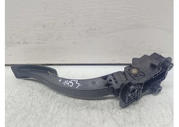 Pedala acceleratie MN101544 Peugeot 4007 1 (2007 - 2012) 2.2 hdi