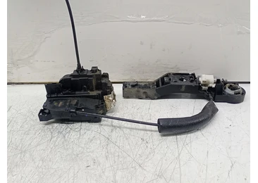 Broasca stanga spate 825010003R Renault Laguna 3 (2007 - 2011) 1.5 dci K9K780