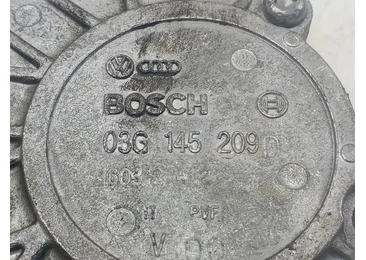 Pompa vacuum 03G145209 Volkswagen Passat B6 (2005 - 2010) - miniatura 3