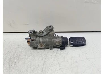 Contact cu cheie 4B0905851 Audi A6 4B/C5 (facelift) (2001 - 2004) 2.5 tdi BFC