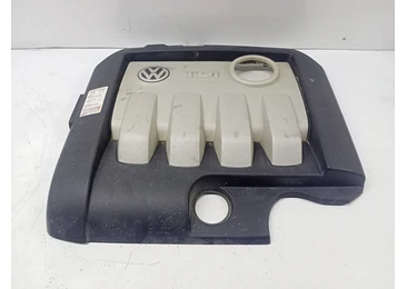 Capac protectie motor 03g103925aa Volkswagen Golf 5 (2003 - 2009)