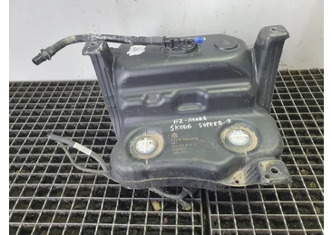 Rezervor AdBlue 3q0131877d Skoda Superb 3 (2015 - 2020)