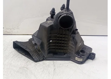 Carcasa filtru aer 8k0133843D Audi A4 B8/8K (2007 - 2011) 2.7 tdi CGKA