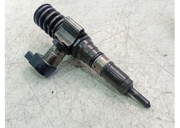 Injector 03g130073s Volkswagen Passat B6 (2005 - 2010) - miniatura 2