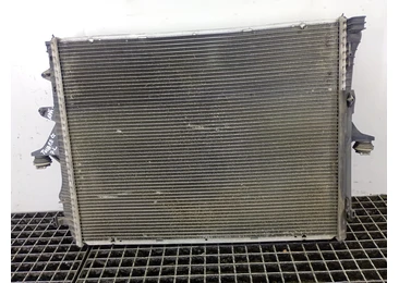 Radiator apa 7L6121253b Volkswagen Touareg 1 (7L) (2002 - 2007)