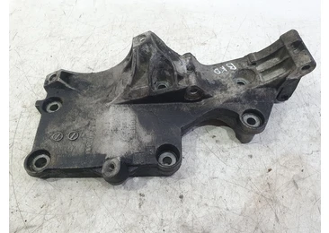 Suport accesorii 03g903143a Volkswagen Golf 5 (2003 - 2009) bkd