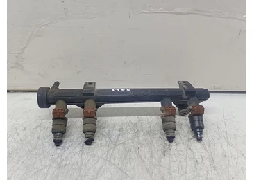Rampa injectoare 047133319Q Skoda Fabia 6Y (1999 - 2004) 1.4 benzina atz
