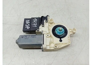 Motoras geam dreapta spate 1k095970al Volkswagen Golf 6 (2008 - 2015) 2.0 tdi CBDC