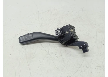 Maneta semnalizare 1k0953513g Volkswagen Golf 6 (2008 - 2015) 2.0 tdi CBDC