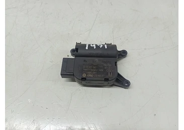 Motoras clapeta mixaj aer 0132801362 Volkswagen Golf 6 (2008 - 2015) 2.0 tdi CBDC