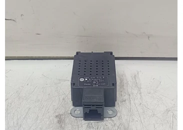 Amplificator antena 5M0035570B Volkswagen Golf 6 (2008 - 2015) 2.0 tdi CBDC