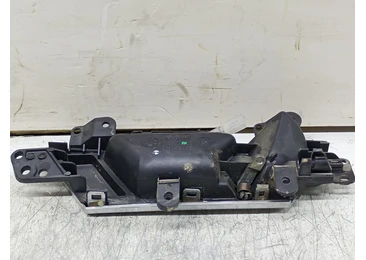 Maner interior stanga spate 4F0839019F Audi A6 4F/C6 (facelift) (2008 - 2011) - miniatura 2