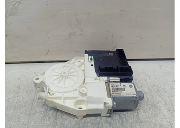Motoras geam dreapta fata 561959702 Audi A6 4F/C6 (facelift) (2008 - 2011) 2.7 tdi cana