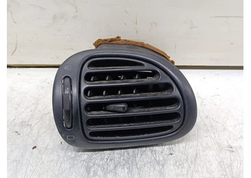 Grila ventilatie bord 9632184877 Peugeot 206 1 (facelift) (2002 - 2009) TU3A