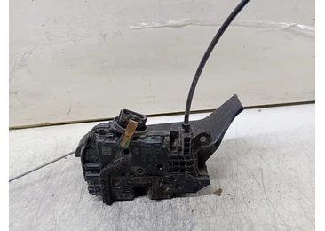 Broasca stanga fata 805037547R Opel Vivaro B (2014 - 2019)