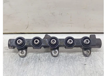 Rampa injectoare 8200912225 Renault Master 3 (2010 - 2015) 2.3 DCI M9T870