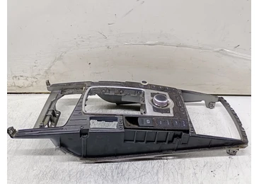 Consola centrala 4F1864261 Audi A6 4F/C6 (2004 - 2008) BRE