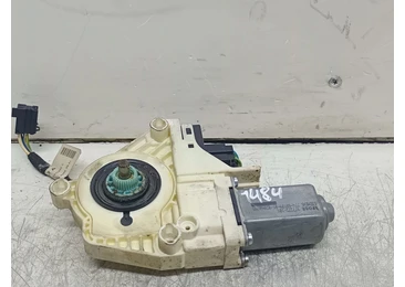 Motoras geam dreapta fata 4f0959802D Audi A6 4F/C6 (2004 - 2008) 2.0 tdi BRE
