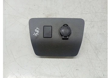 Buton 5881847040 Toyota Prius XW30 (2009 - 2011) 1.8 benzina hybrid 2ZRFXE