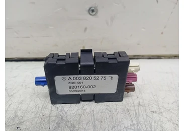 Amplificator antena A0038205275 Mercedes Benz Actros MP4 1 (2011 - 2019)