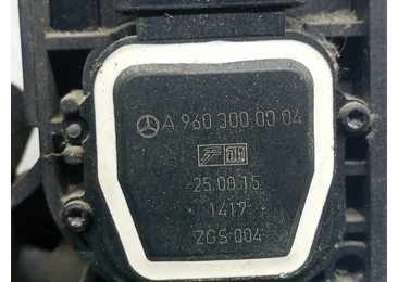 Pedala acceleratie Mercedes Benz Actros MP4 1 (2011 - 2019) - miniatura 3