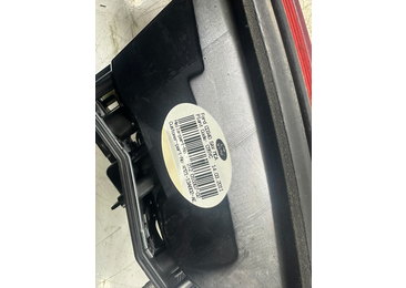Stop dreapta haion Am21-13a602-ae Ford S-Max 1 (facelift) (2010 - 2015) - miniatura 3