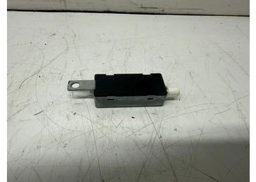 Amplificator antena Am2t-18c847-da Ford S-Max 1 (facelift) (2010 - 2015) - miniatura 2