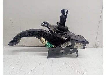 Pedala ambreiaj 7G9N7B633NE Ford S-Max 1 (facelift) (2010 - 2015) 2.0 TDCi DW10C