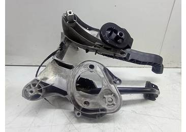 Pod pedalier 32265110 Volvo V60 2 (2018 - 2020) - miniatura 2