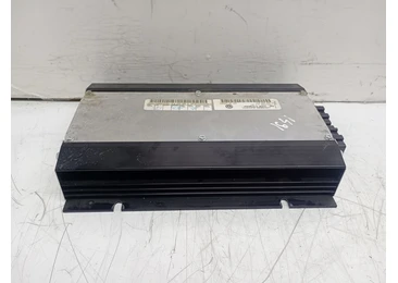 Amplificator audio 3C0035456D Volkswagen Passat B6 (2005 - 2010) 2.0 tdi BMR
