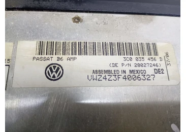 Amplificator audio 3C0035456D Volkswagen Passat B6 (2005 - 2010) - miniatura 4