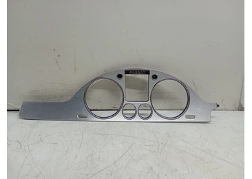 Ornament bord 3C1858335 Volkswagen Passat B6 (2005 - 2010) 2.0 tdi BMR