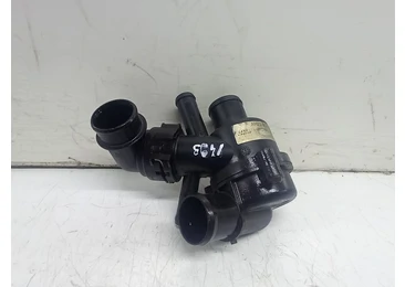 Carcasa termostat AH22-8575-AF Land Rover Range Rover Sport 1 (facelift) (2009 - 2013) 3.0 D v6 306DT