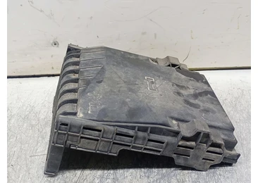 Carcasa tablou sigurante 1k0937132F Volkswagen Caddy 4 (2015 - 2020) 2.0 tdi DFSF