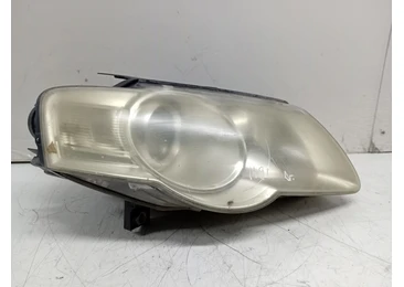 Far dreapta 3c0941006q Volkswagen Passat B6 (2005 - 2010) 2.0 tdi BMR
