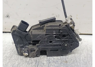 Broasca stanga spate 5N0839015D Skoda Fabia 5J (facelift) (2010 - 2014) - miniatura 3