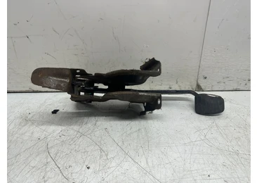 Pedala frana 165014380r Dacia Logan 2 (2013 - 2016) 1.2 benzina D4F732