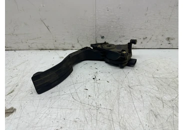 Pedala acceleratie 180022703r Dacia Logan 2 (2013 - 2016) 1.2 benzina D4F732