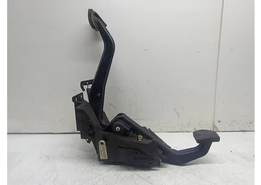 Pod pedalier A2032901519 Mercedes Benz C-Class W203 (2000 - 2004) - miniatura 4