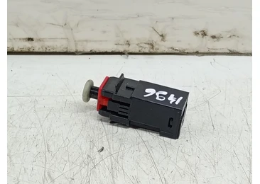 Switch frana 55701395 Opel Corsa D (2006 - 2011) 1.0 benzina Z10XEP
