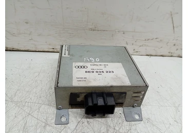 Amplificator audio 8E9035223 Audi A4 B6 (2000 - 2005) 1.9 tdi AWX