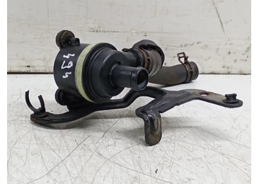 Pompa apa 8R0965561A Seat Ibiza 4 (6J) (2008 - 2012) 1.6 tdi CAYC