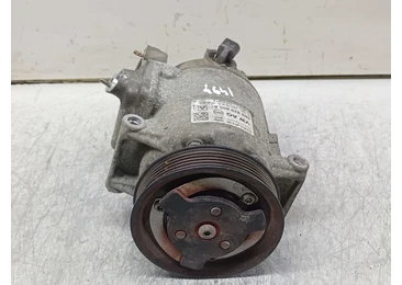 Compresor clima ac 5N0820803A Seat Ibiza 4 (6J) (2008 - 2012) 1.6 tdi CAYC