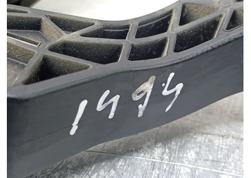 Pedala acceleratie 6R1721059AA Seat Ibiza 4 (6J) (2008 - 2012) - miniatura 2