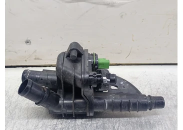 Carcasa termostat 9684588980 Peugeot 208 1 (2012 - 2016) 1.6 HDi DV6DTED