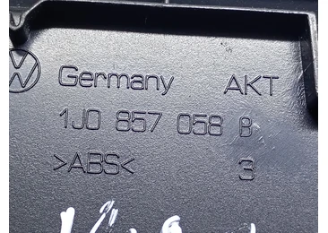 Spatiu Depozitare 1J0857058B Volkswagen Golf 4 (1997 - 2006) - miniatura 3