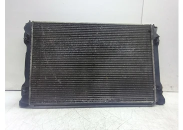 Radiator apa 8E0121251 Audi A4 B6 (2000 - 2005) 1.9 tdi AWX