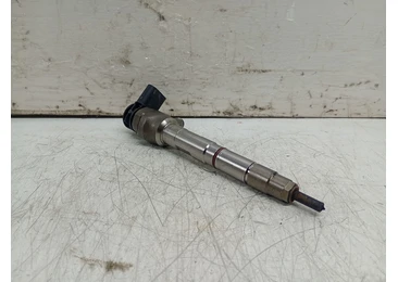 Injector 05L130277Q Skoda Karoq 1 (2017 - 2025) 2.0 tdi DXRB